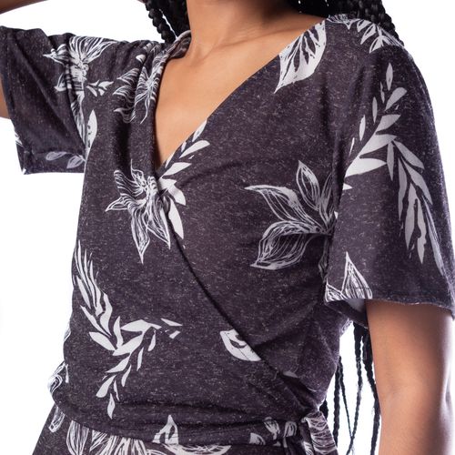 Blusa Feminina Olho Fatal Transpassada Preta