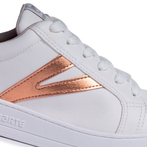 Tênis Feminino Via Marte com Detalhe Metalizado Branco