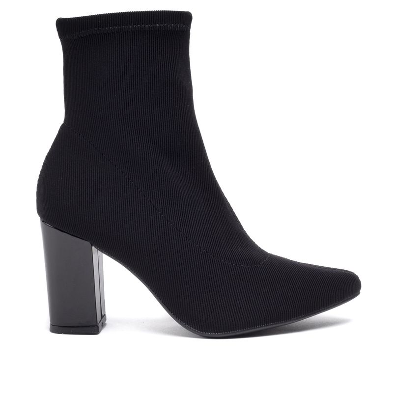 bota-feminina-via-marte-skinny-boot-23-3509-01-preto-10.30191-a