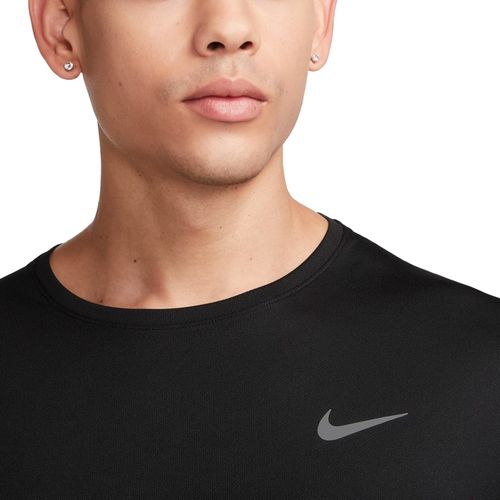 Camiseta Masculina Nike Dri-Fit UV Miler Preto