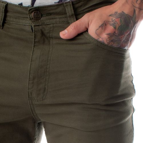 Bermuda Masculina Ice Jeans em Sarja Verde Escuro