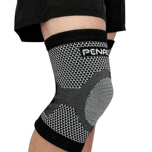 Joelheira Elástica Penalty Knit XXIII Preto/branco