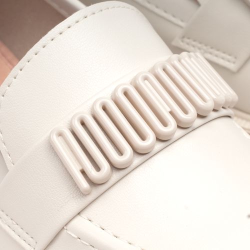 Sapato Mocassim Feminino Moleca Off White