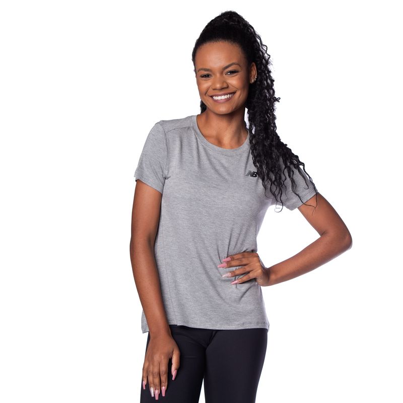 camiseta-feminina-new-balance-relentless-logo-wt33190b-cinza-10.35962-a