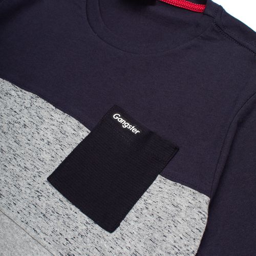 Camiseta Juvenil Gangster com Bolso Frontal Marinho/cinza