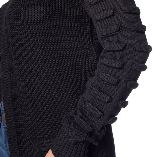 Conjunto Feminino Oliveira Malhas Cropped e Casaco Bolha Preto