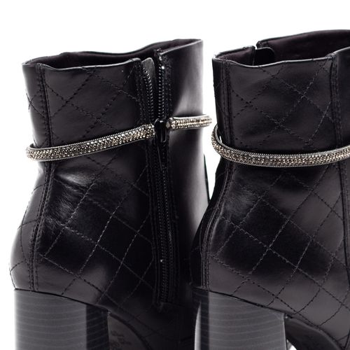 Bota Feminina Ramarim Bico Fino Preto