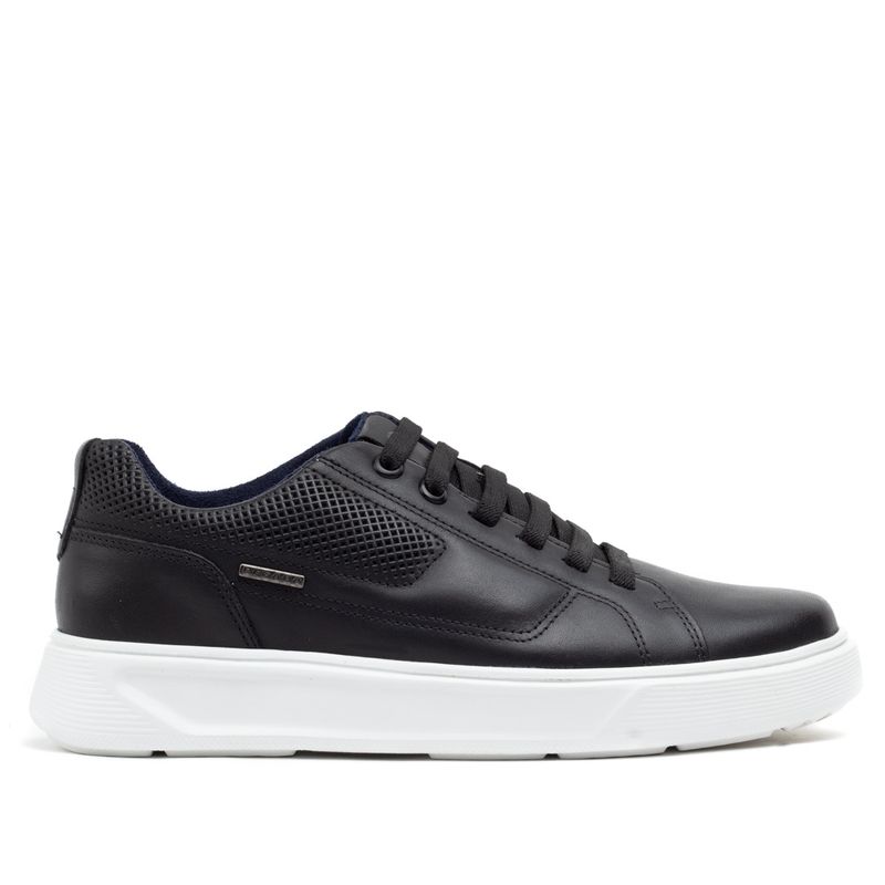 tenis-pegada-110923-04-strech-10.38167-a