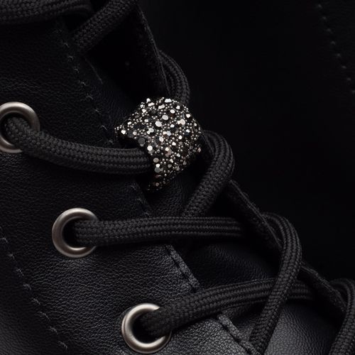Feminino Via Marte com Pingente em Strass Preto