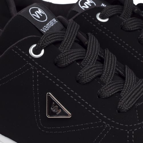 Tênis Feminino Via Marte Nobuck com Detalhe Lateral Preto