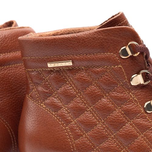 Coturno Feminino Pegada em Couro com Matelassê Marrom