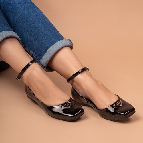 Sapatilha Feminina Via Marte Verniz Preto