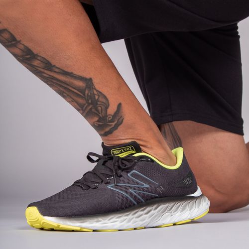 Tênis Masculino New Balance Fresh Foam X EVOZ V3 Preto/verde