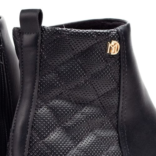 Bota Feminina Modare Cano Curto com Detalhe Matelassê Preto