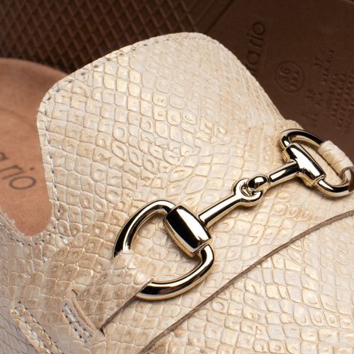 Mule Feminino Beira Rio Napa Detalhe Creme/Dourado