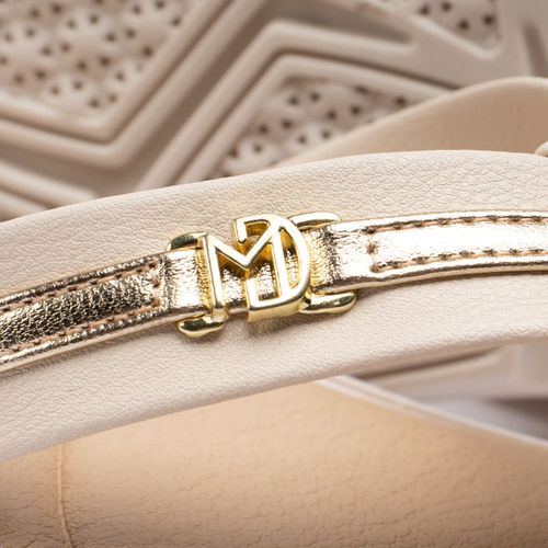Chinelo Feminino Modare com Detalhe Metalizado Creme