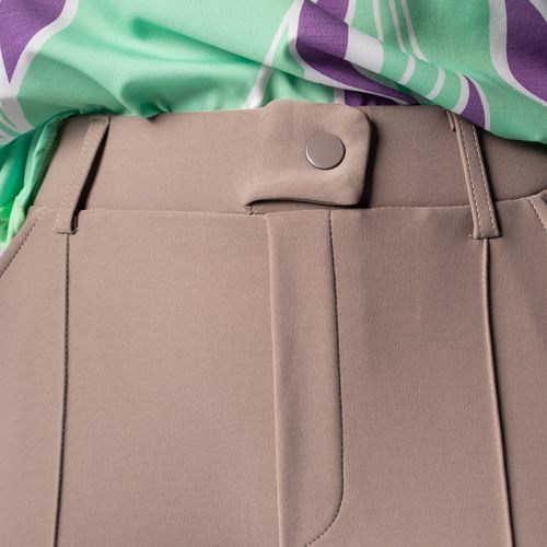 Calça Feminina Susan Zheng Alfaiataria com Bolsos Caqui
