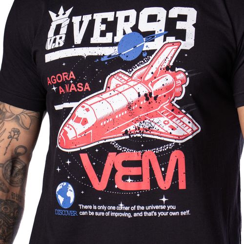 Camiseta Masculina Over Surf Estampa Nasa Preta