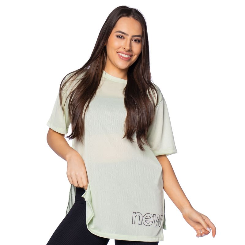 camiseta-feminina-new-balance-essentials-graphic-wt43207b-verde-claro-10.37340-a