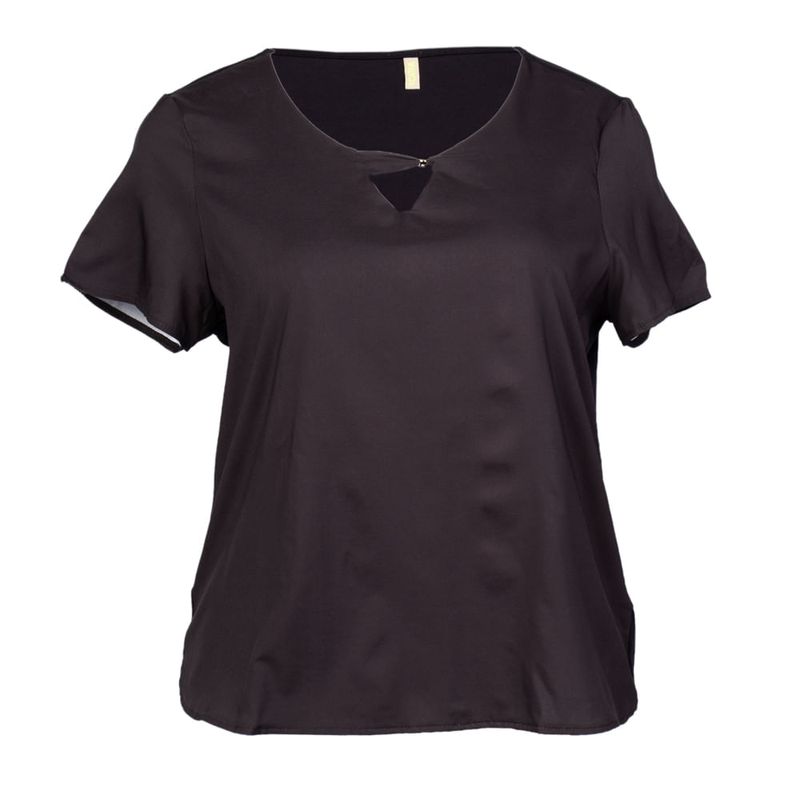 blusa-feminina-cativa-c33419-plus-size-detalhe-pingente-decote-preta-10.41020-a