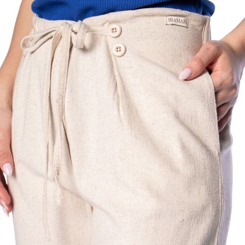 Calça Feminina Biamar com Detalhe de Botões Bege Claro