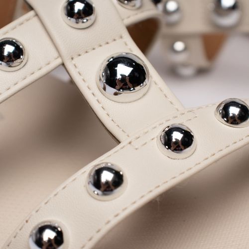 Sandália Feminina Vizzano Tratorada com Tachas Off White