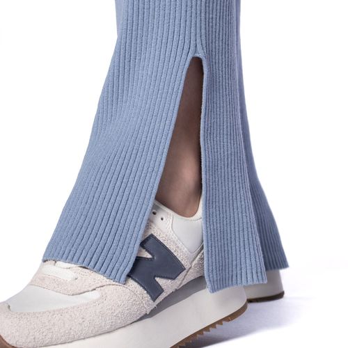Calça Feminina Biamar Canelada com Fendas Azul Claro