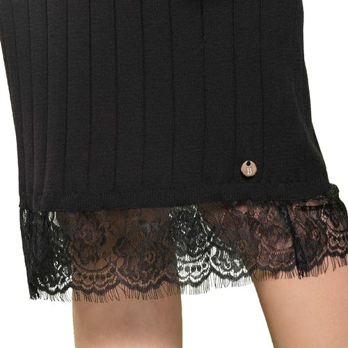 Saia Midi Feminina Biamar com Renda Preto