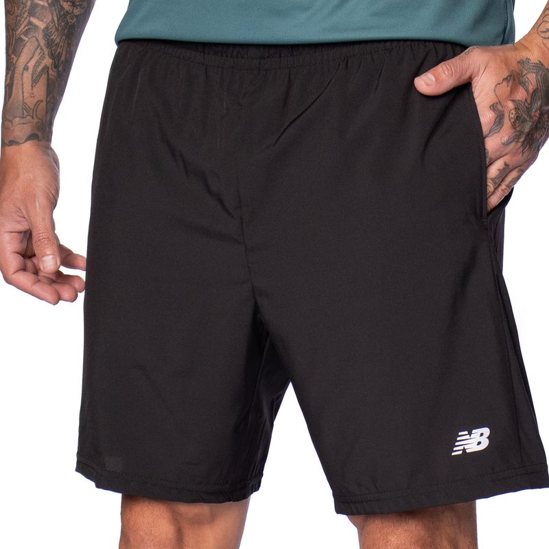 bermuda-masculina-new-balance-essentials-ms41232b-bk-tactel-preto-10.37448-a