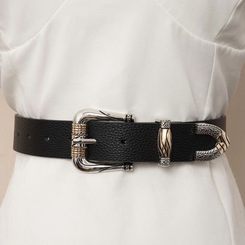 Cinto Feminino Luz Camila com Fivela e Ponteira Detalhada Preto