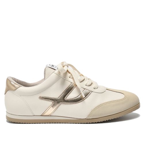 Tênis Feminino Via Marte com Detalhes Metalizados Off White