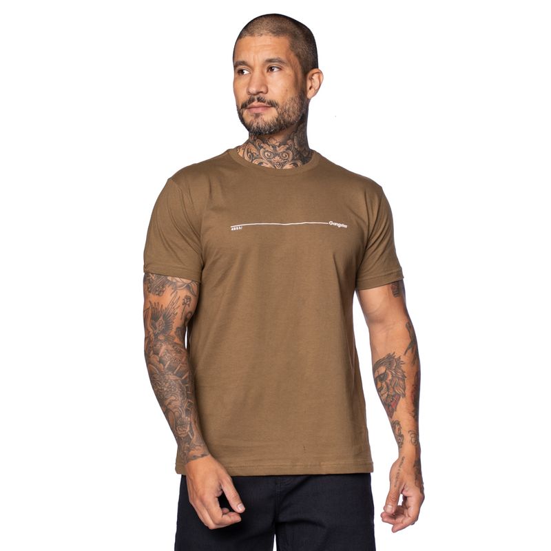 camiseta-masculina-gangster-estampa-costas-10164070-musgo-10.41093-a.jpg