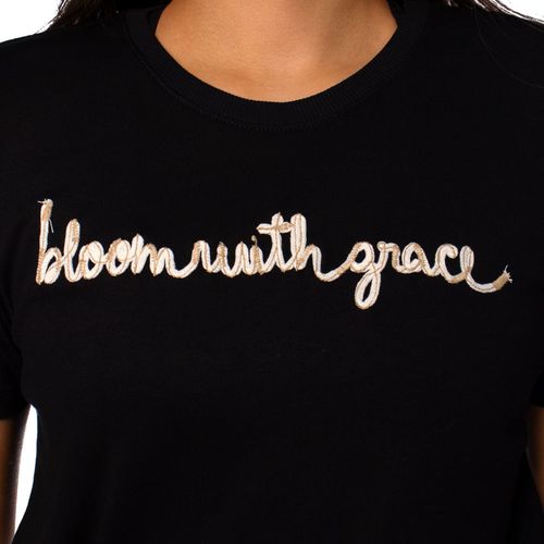 Camiseta Feminina Rovitex Bordado Bloom With Grace Preto
