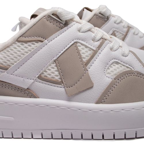 Tênis Feminino Vizzano Flatform em Napa com Recortes Branco/Cinza