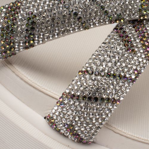 Sandália Feminina Vizzano com Strass Tratorada Off White