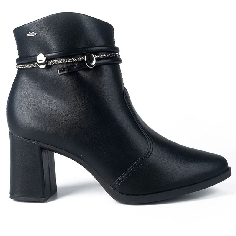 bota-feminina-dakota-g9901-0003-cano-curto-napa-strass-preto-10.44803-a.jpg