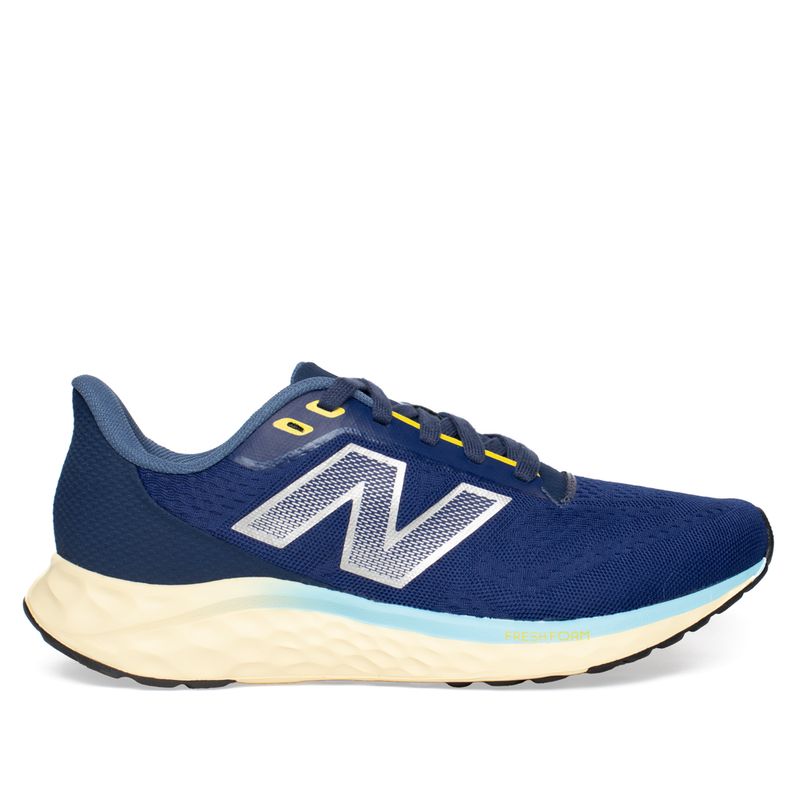 tenis-masculino-new-balance-zw4-fresh-foam-arishi-v4-azul-10.43932-a.jpg