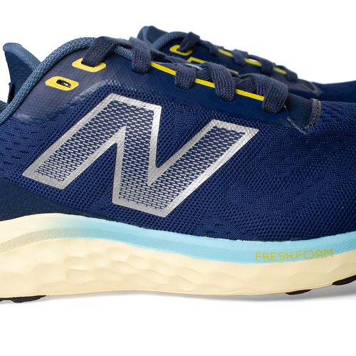 Tênis Masculino New Balance Fresh Foam Arishi V4 Azul