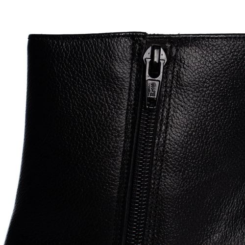 Bota Feminina Via Marte Social Cano Curto Couro Preto