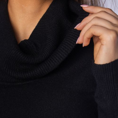 Blusa Feminina Facinelli Tricot Básica com Gola Alta Preto