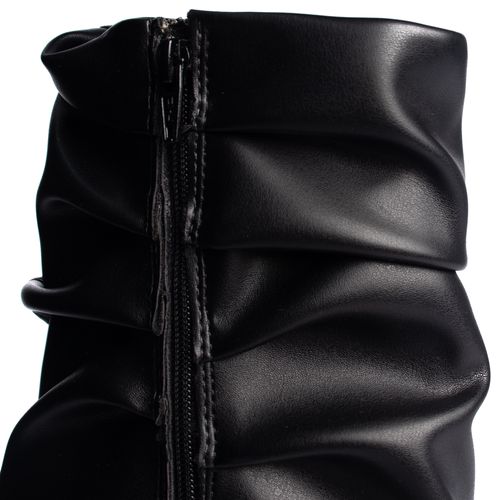 Bota Feminina Vizzano Cano Médio Franzido Preto