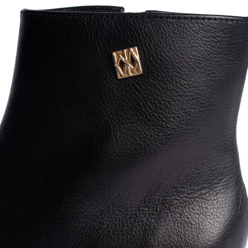 Bota Feminina Via Marte Cano Curto Couro Preto