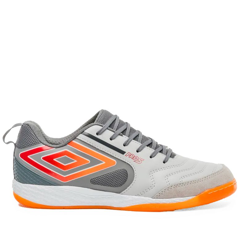 chuteira-futsal-umbro-pro-5-bump-club-U01FB041-886-cinza-laranja-10.45563-a.jpg