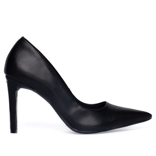 Scarpin Feminino Via Marte Salto Alto Bico Fino Preto