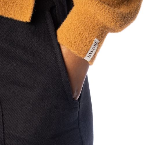 Calça Feminina Giraffe Frisos Cós Alto Tecido Leve Preto
