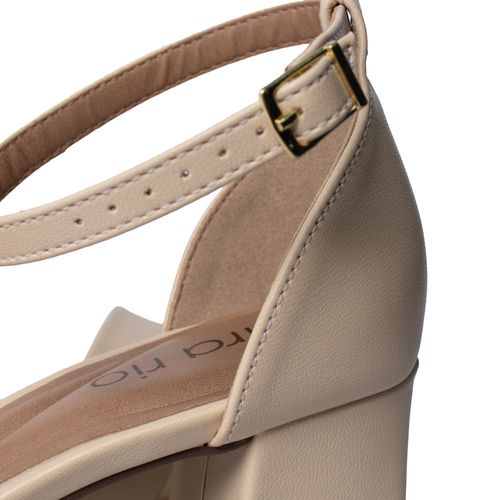 Sandália Feminina Beira Rio Napa Salto Bloco Creme