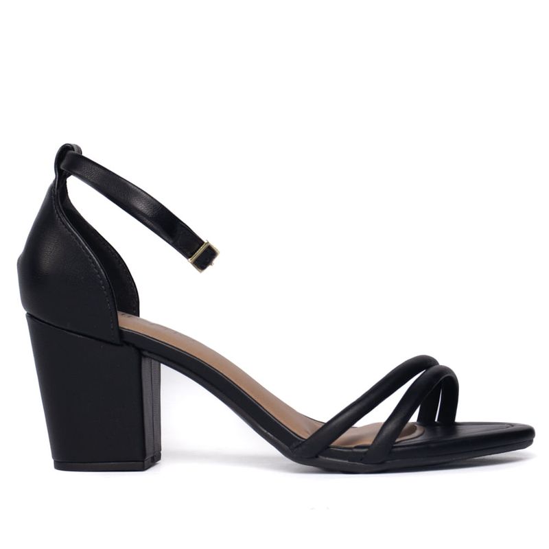 sandalia-feminina-beira-rio-napa-salto-bloco-8280-688-preto-10.47130-a