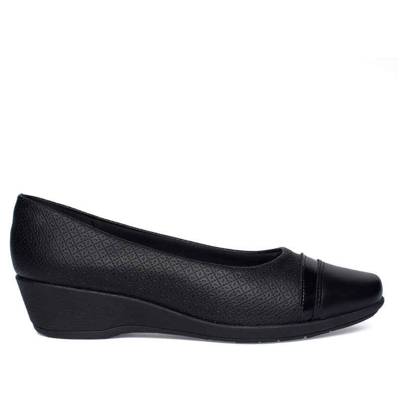sapato-feminino-piccadilly-143231-ol25-5-texturizado-preto-10.45625-a