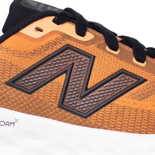 Tênis Masculino New Balance Evoz V4 Laranja/Preto