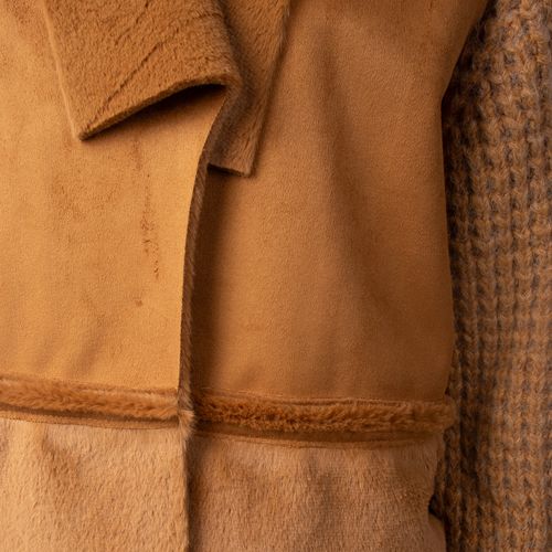 Casaco Feminino Biamar Tricot Recortes Pele Caramelo